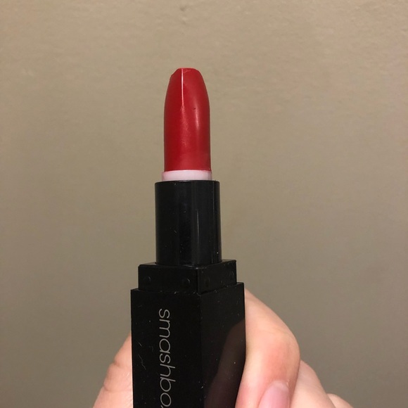 $84 VALUE Set of 4 luxury beauty products - Picture 2 of 8